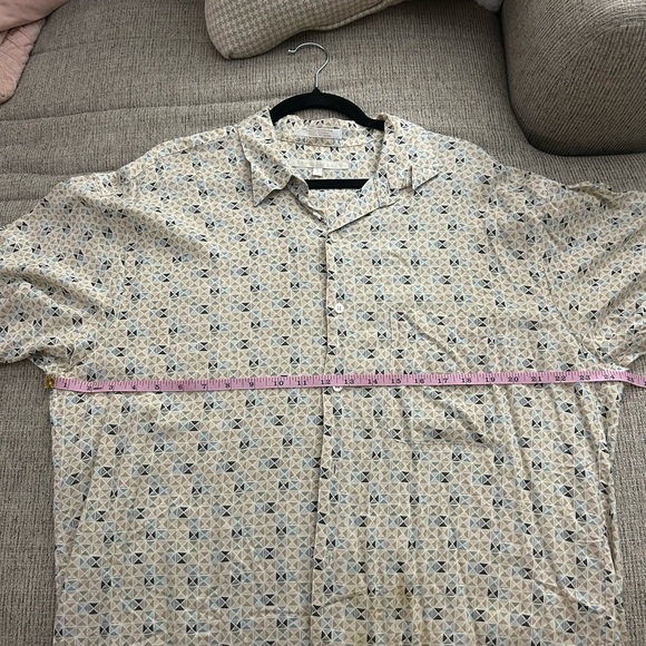 😍Perry Ellis 100% rayon short sleeve button down size large - Picture 9 of 10